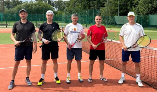 Grand Prix w tenisie ziemnym na półmetku!