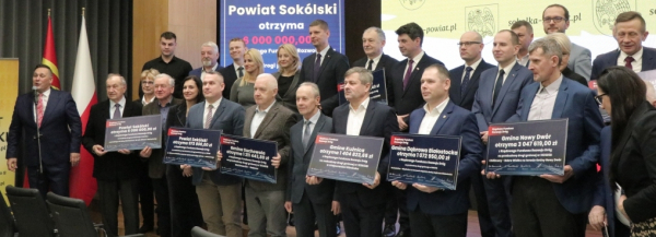 Miliony złotych na drogi z Rządowego Funduszu Rozwoju Dr&oacute;g [Film i Zdjęcia]