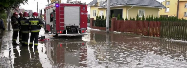 NA SYGNALE: Podtopienie ulicy Nadrzecznej w Sok&oacute;łce [Film]