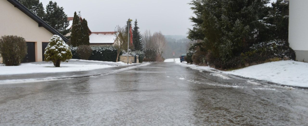 Alert drogowy: możliwe oblodzenie nawierzchni
