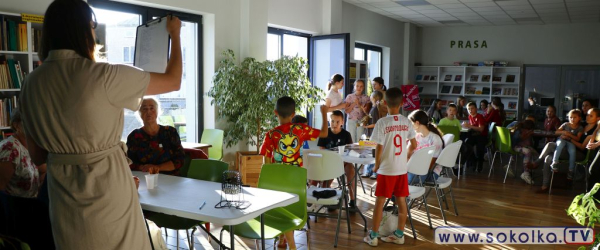 Od planszówek po karcianki – wspólne granie w Bibliotece Publicznej w Dąbrowie Białostockiej