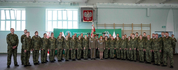 Ślubowanie nowo przyjętych funkcjonariuszy