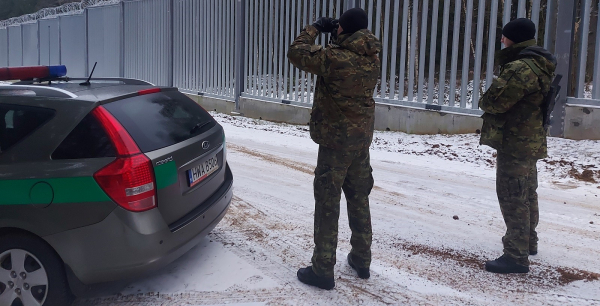 Nielegalne pr&oacute;by przekroczenia granicy