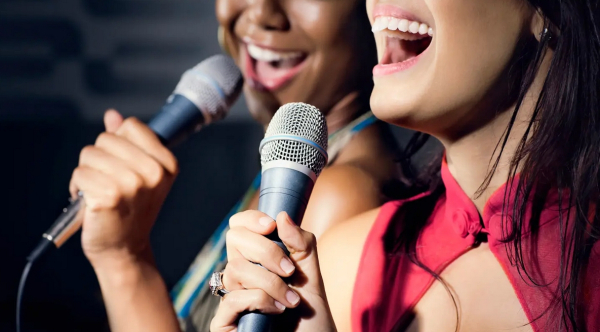 Wiecz&oacute;r z Karaoke w Ośrodku Sportu i Rekreacji w Krynkach [Plakat]