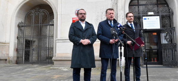PiS: Ministerstwo Rolnictwa utajniło dokumenty dot. rozm&oacute;w ze stroną ukraińską