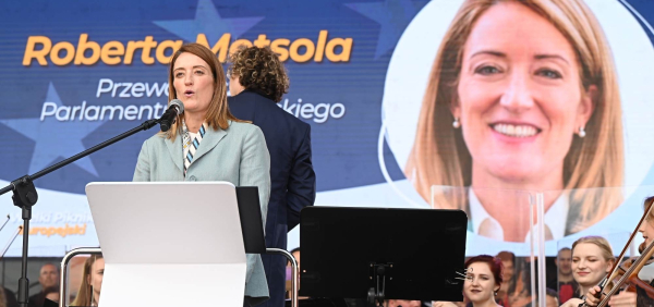 Roberta Metsola doktorem honoris causa Politechniki Ł&oacute;dzkiej &ndash; za działania na rzecz europejskiej jedności