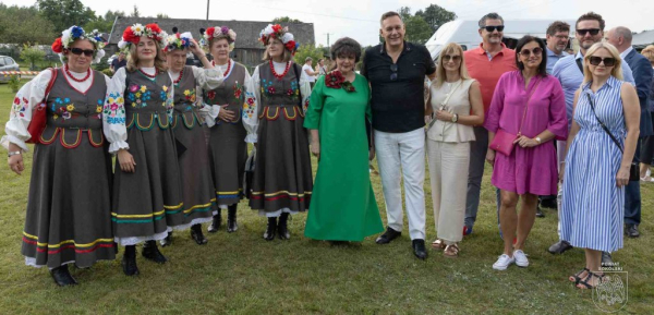 Burza i potężna ulewa przerwały dziś wielkie święto mieszkańc&oacute;w Planteczki