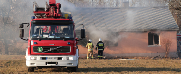 Przesłuchania świadk&oacute;w w procesie 22-latka oskarżonego o zab&oacute;jstwo dziadka i usiłowanie zab&oacute;jstwa babci