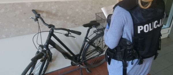 &bdquo;Sprzątnął&rdquo; rower spod bloku [Zdjęcia]