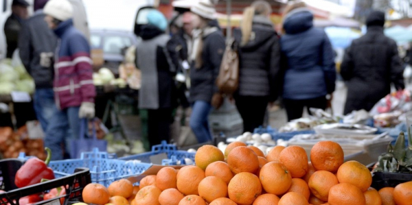 Ponad 1/3 badanych na Święta kupi mniej żywności i prezent&oacute;w niż rok temu