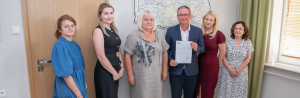Troje pedagogów z awansem na stopień nauczyciela mianowanego