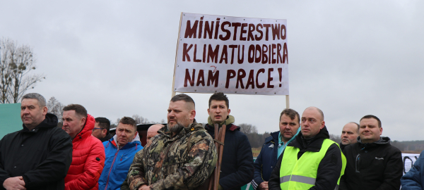 Kolejne Strajki Rolnik&oacute;w, Myśliwych i Pracownik&oacute;w Branży Drzewnej [Zdjęcia]