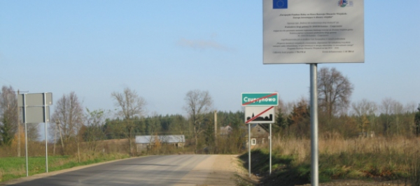 Nowy asfalt w Czuprynowie [Zdjęcia]