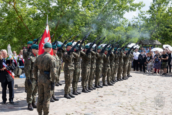Oddali hołd tym, kt&oacute;rzy zginęli tylko dlatego, że byli Polakami.