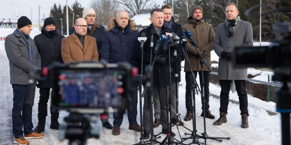 Od bohater&oacute;w do oskarżonych. &bdquo;Walczyli o nasze bezpieczeństwo, a dziś są represjonowani przez rządzących&rdquo;.