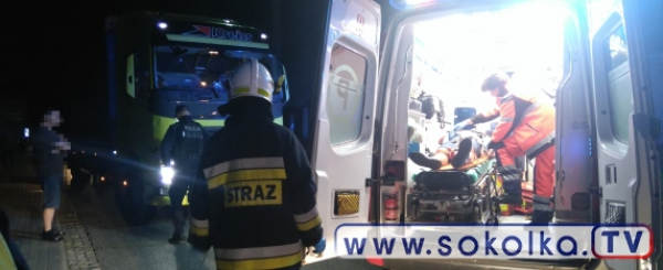 7 os&oacute;b trafiło do szpitala [2x Zdjęcia]