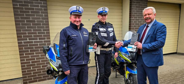 Interkomy dla policyjnych motocyklist&oacute;w od SEPERD