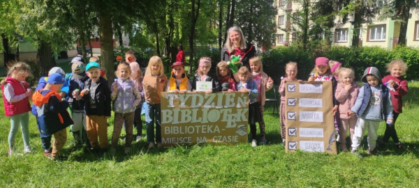 Relacja z Tygodnia Bibliotek 2024 w Bibliotece Publicznej im. Wisławy Szymborskiej w Sok&oacute;łce [Zdjęcia]