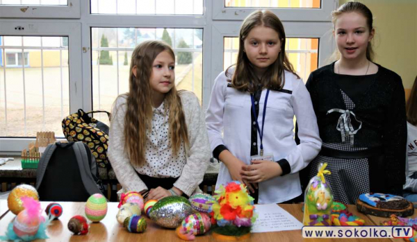 Szkolne Koło Wolontariatu "MegaMocni" pomaga dla Dawida [Zdjęcia]