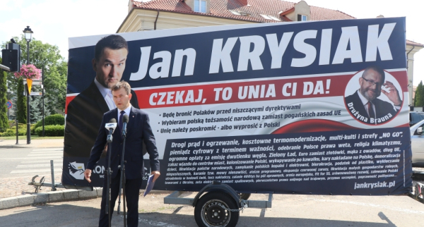 Konferencja prasowa kandydata Konfederacji do Europarlamentu - Jana Krysiaka w Sok&oacute;łce [Film, Zdjęcia]