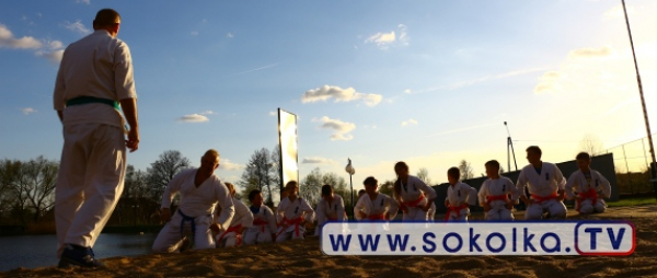 Plenerowy trening karate w Sok&oacute;łce [Film i Zdjęcia]
