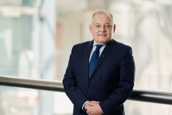Prezes PGE Wojciech Dąbrowski: walka o Tur&oacute;w trwa nadal