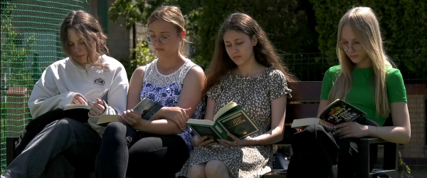 Młodzież z Zespołu Szk&oacute;ł w Dąbrowie Białostockiej wzięła udział w Og&oacute;lnopolskiej akcji [Film]